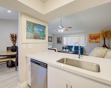 902 Palm Avenue - Photo Thumbnail 15