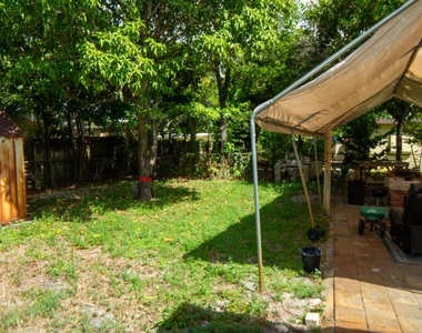 4731 Ne 2nd - Photo Thumbnail 19