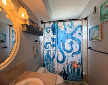 8381 Nw 28th Place - Photo Thumbnail 14