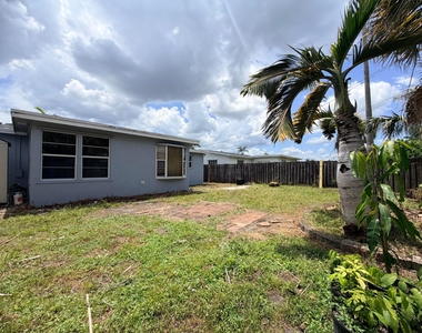 8381 Nw 28th Place - Photo Thumbnail 33