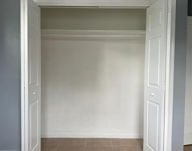 1036 Nw 5th Avenue - Photo Thumbnail 8