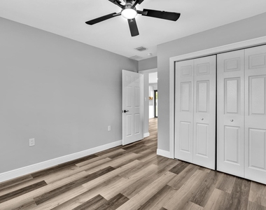 2056 Park Place - Photo Thumbnail 41