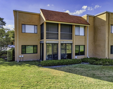 11282 Green Lake Drive - Photo Thumbnail 13