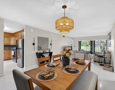 11282 Green Lake Drive - Photo Thumbnail 3