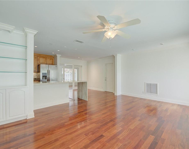 2709 Ne 16th Avenue - Photo Thumbnail 3