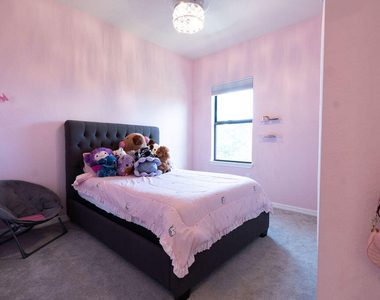 8217 Cadre Noir Road - Photo Thumbnail 12