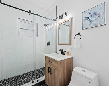 310 Ne 6th Street - Photo Thumbnail 5