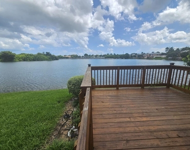 3275 Nw 44th Street - Photo Thumbnail 2