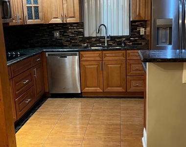 379 Sw 34th Terrace - Photo Thumbnail 10