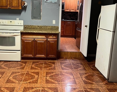 379 Sw 34th Terrace - Photo Thumbnail 4
