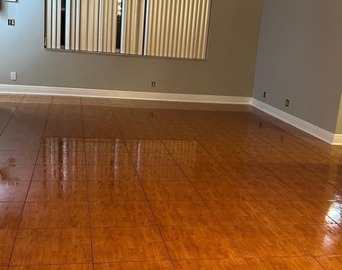 379 Sw 34th Terrace - Photo Thumbnail 8