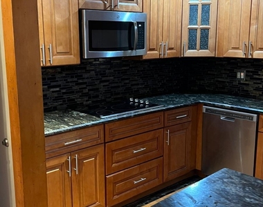 379 Sw 34th Terrace - Photo Thumbnail 6