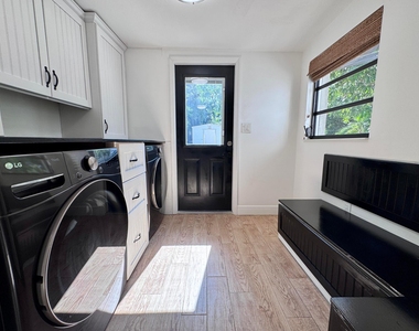 2390 Sw 18th Avenue - Photo Thumbnail 10