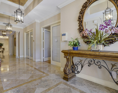3102 Renaissance Way - Photo Thumbnail 7