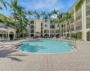 3102 Renaissance Way - Photo Thumbnail 9