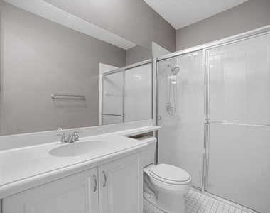 520 Nw 39th Circle - Photo Thumbnail 24