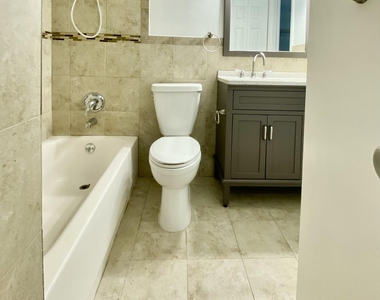 139 Sparrow Drive - Photo Thumbnail 4