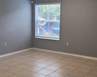14007 Sw 49th Street - Photo Thumbnail 4