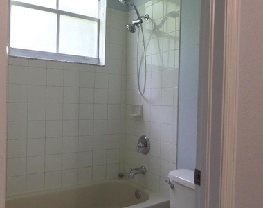 14007 Sw 49th Street - Photo Thumbnail 15