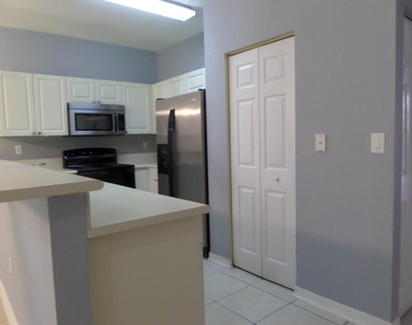 14007 Sw 49th Street - Photo Thumbnail 7