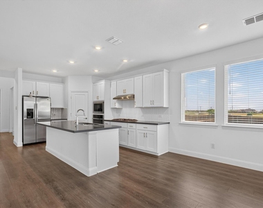 1301 Espada Street - Photo Thumbnail 18