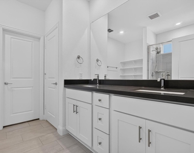 1301 Espada Street - Photo Thumbnail 11