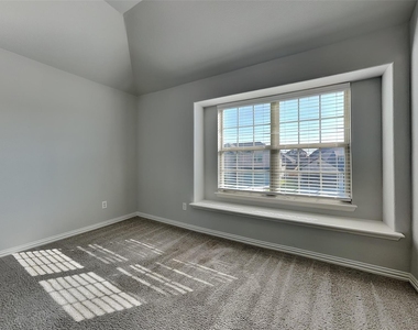273 Cisco Trail - Photo Thumbnail 10