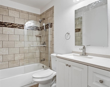 2808 High Pointe Boulevard - Photo Thumbnail 19