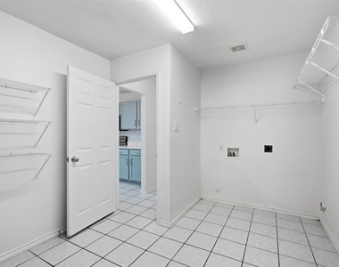 2808 High Pointe Boulevard - Photo Thumbnail 25