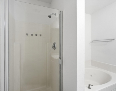2808 High Pointe Boulevard - Photo Thumbnail 22
