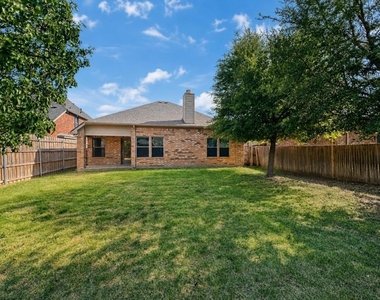 304 Blythe Bridge Road - Photo Thumbnail 16