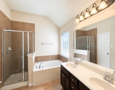 304 Blythe Bridge Road - Photo Thumbnail 11