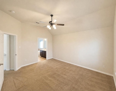 304 Blythe Bridge Road - Photo Thumbnail 14