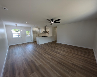 2807 Andrea Lane - Photo Thumbnail 1