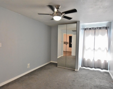 3121 Sondra Drive - Photo Thumbnail 5