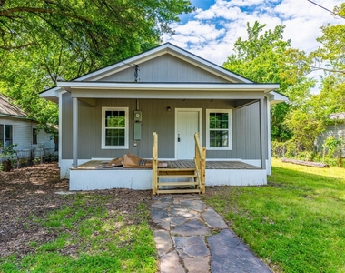 1457 W Austin Street - Photo Thumbnail 1