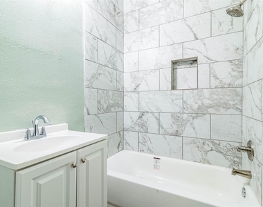 1457 W Austin Street - Photo Thumbnail 9