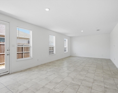 10236 Fox Springs Drive - Photo Thumbnail 8