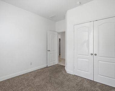 10236 Fox Springs Drive - Photo Thumbnail 26