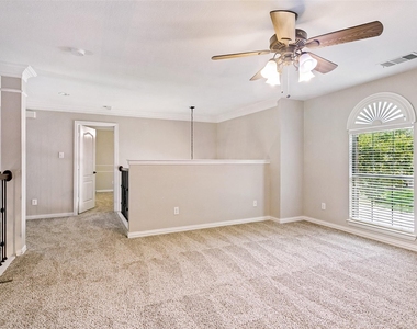 2208 Scenic Drive - Photo Thumbnail 27