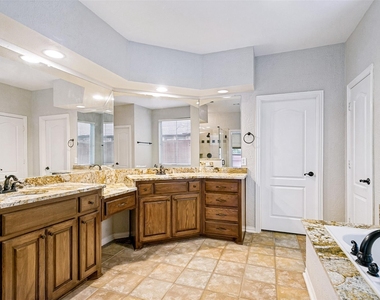 2208 Scenic Drive - Photo Thumbnail 20