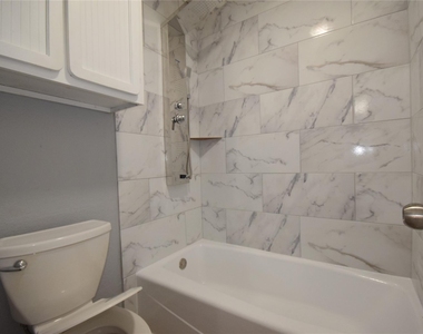 115 W Timberview Lane - Photo Thumbnail 7