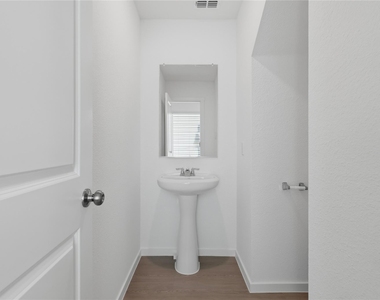 801 Wagtail Drive - Photo Thumbnail 7