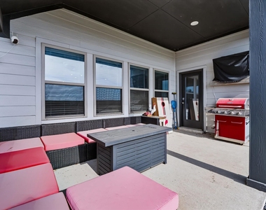 2913 Sunnyside Drive - Photo Thumbnail 21