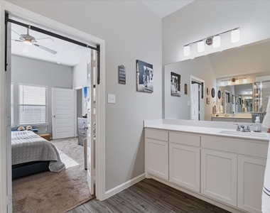 2913 Sunnyside Drive - Photo Thumbnail 13