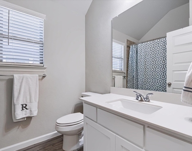 2913 Sunnyside Drive - Photo Thumbnail 17