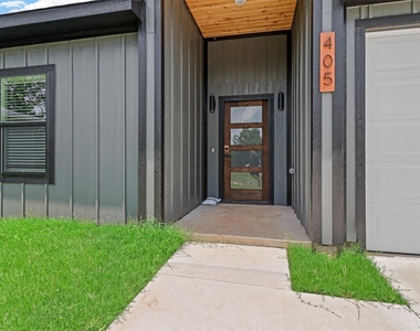 405 W Hull Street - Photo Thumbnail 13
