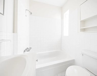 328 East 14th Street - Photo Thumbnail 5