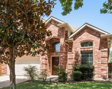4613 Pine Brook Drive - Photo Thumbnail 3