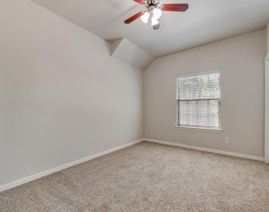 4613 Pine Brook Drive - Photo Thumbnail 13